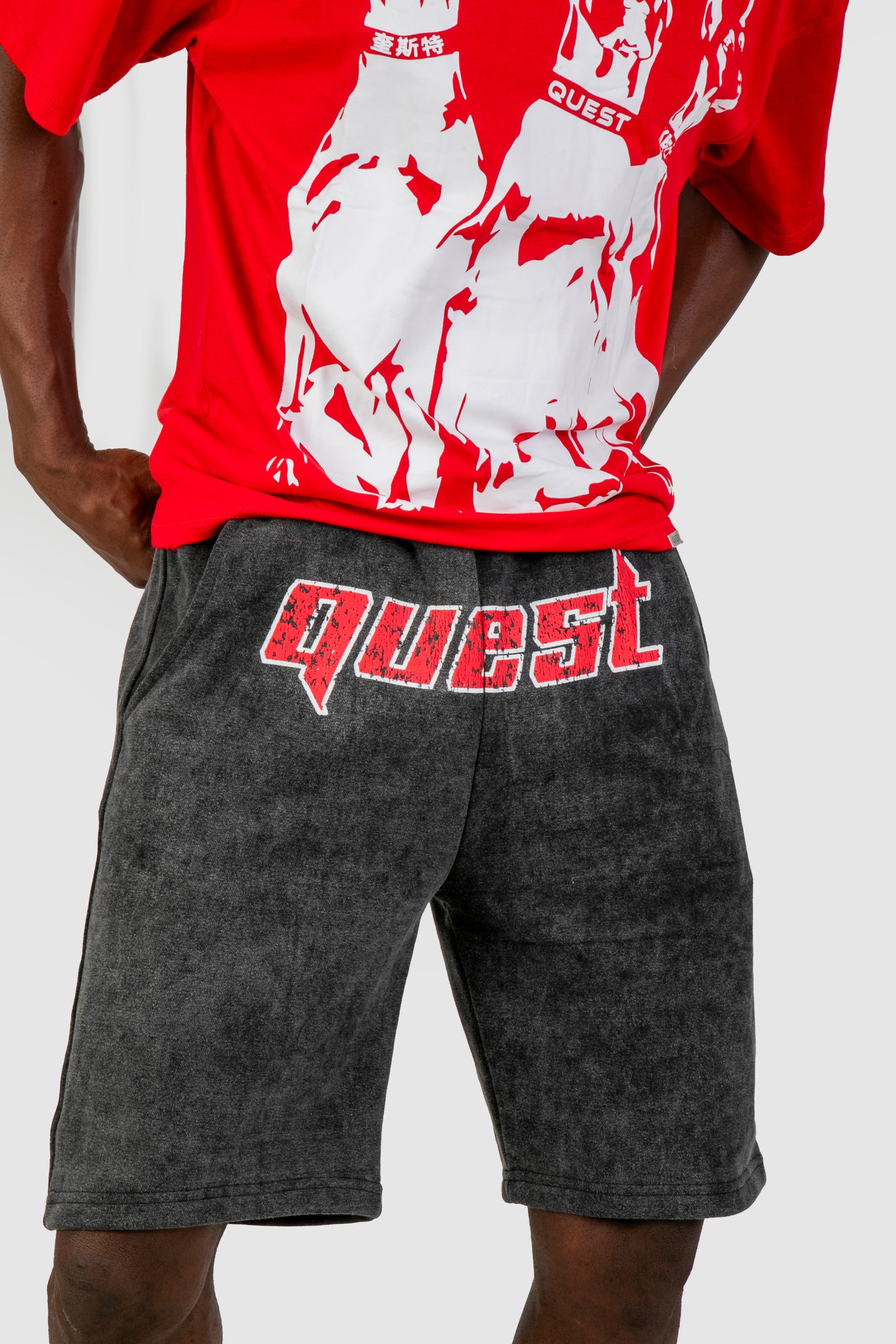 Red Quest Heavy Washed Shorts - Black