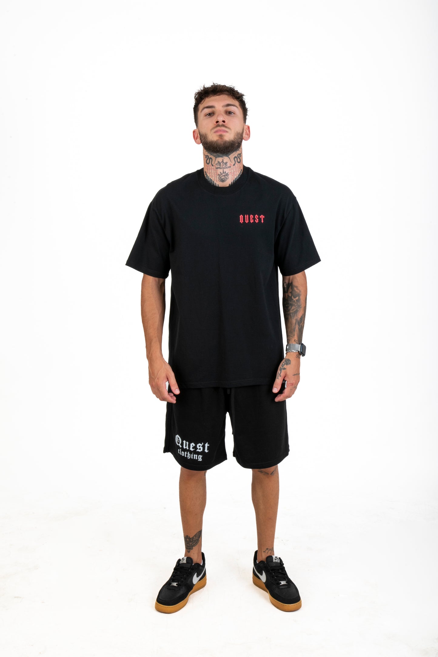Statue Graphic Black T-Shirt β Quest Clothing