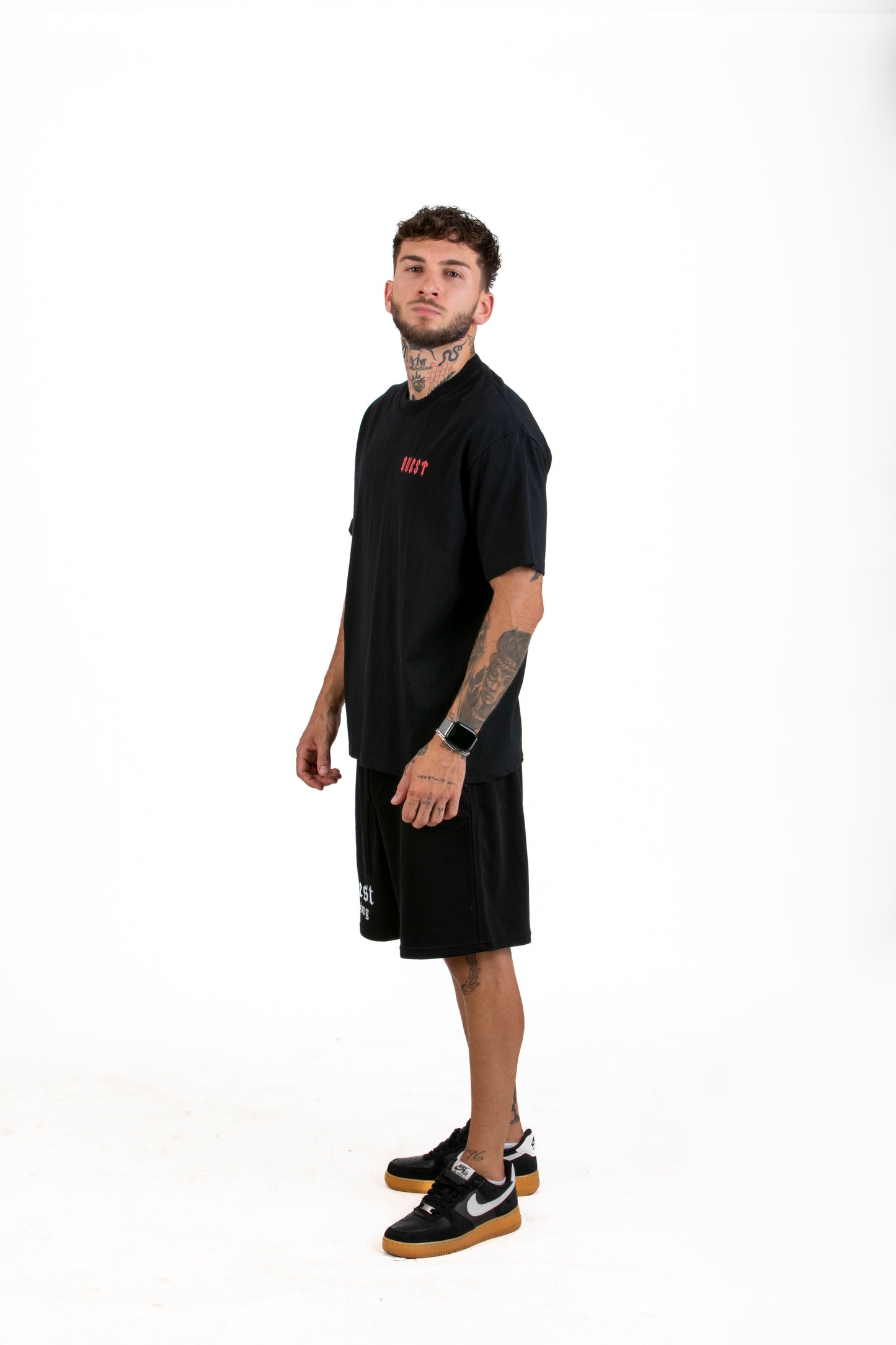 Hip Hop Bear Graphic Black T-Shirt β Quest Clothing