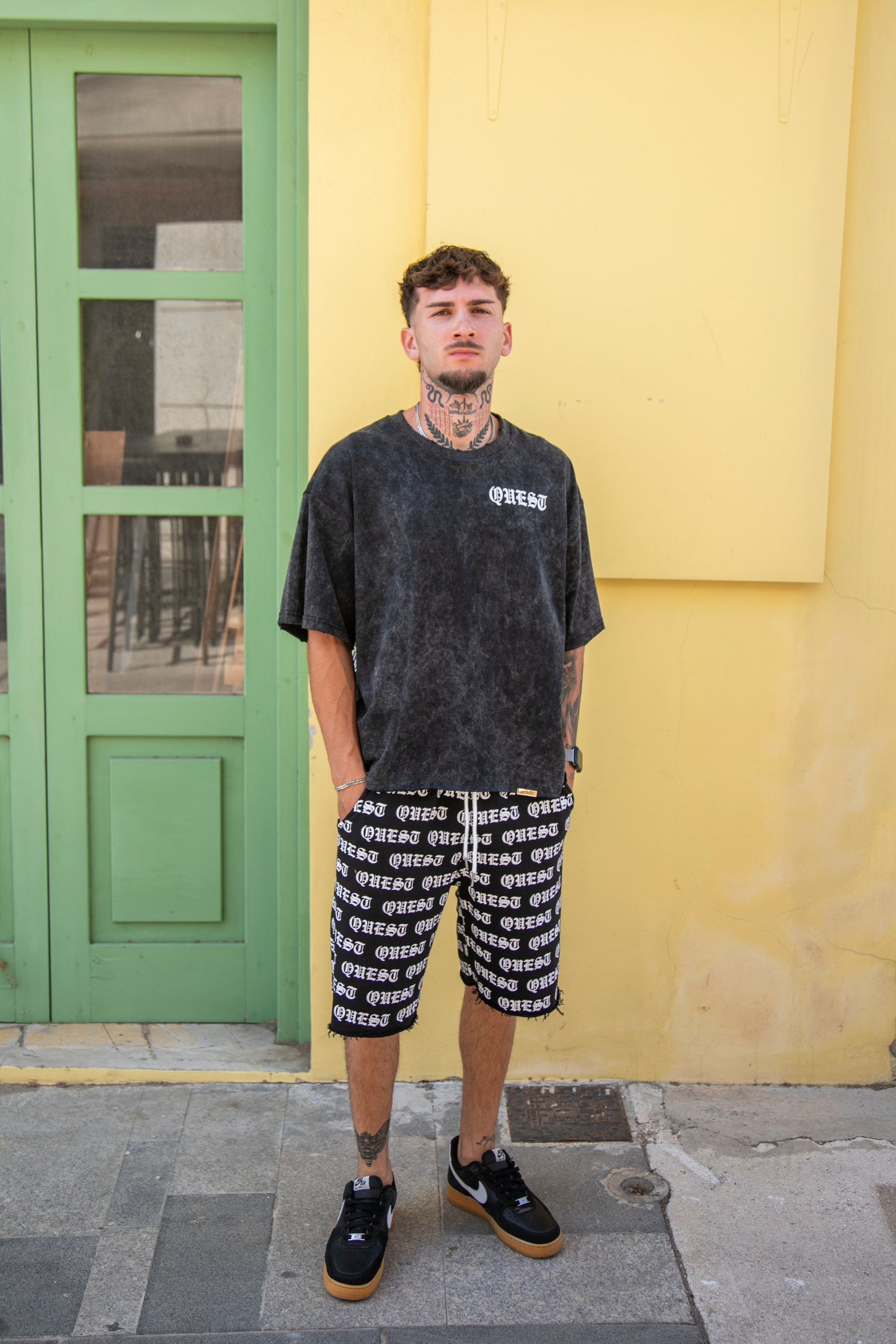 Multi Color Statue Oversized Graphic T-Shirt – Washed Black