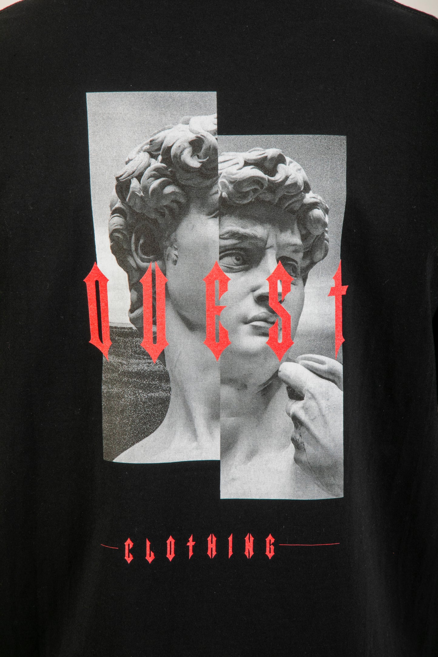 Statue Graphic Black T-Shirt – Quest Clothing