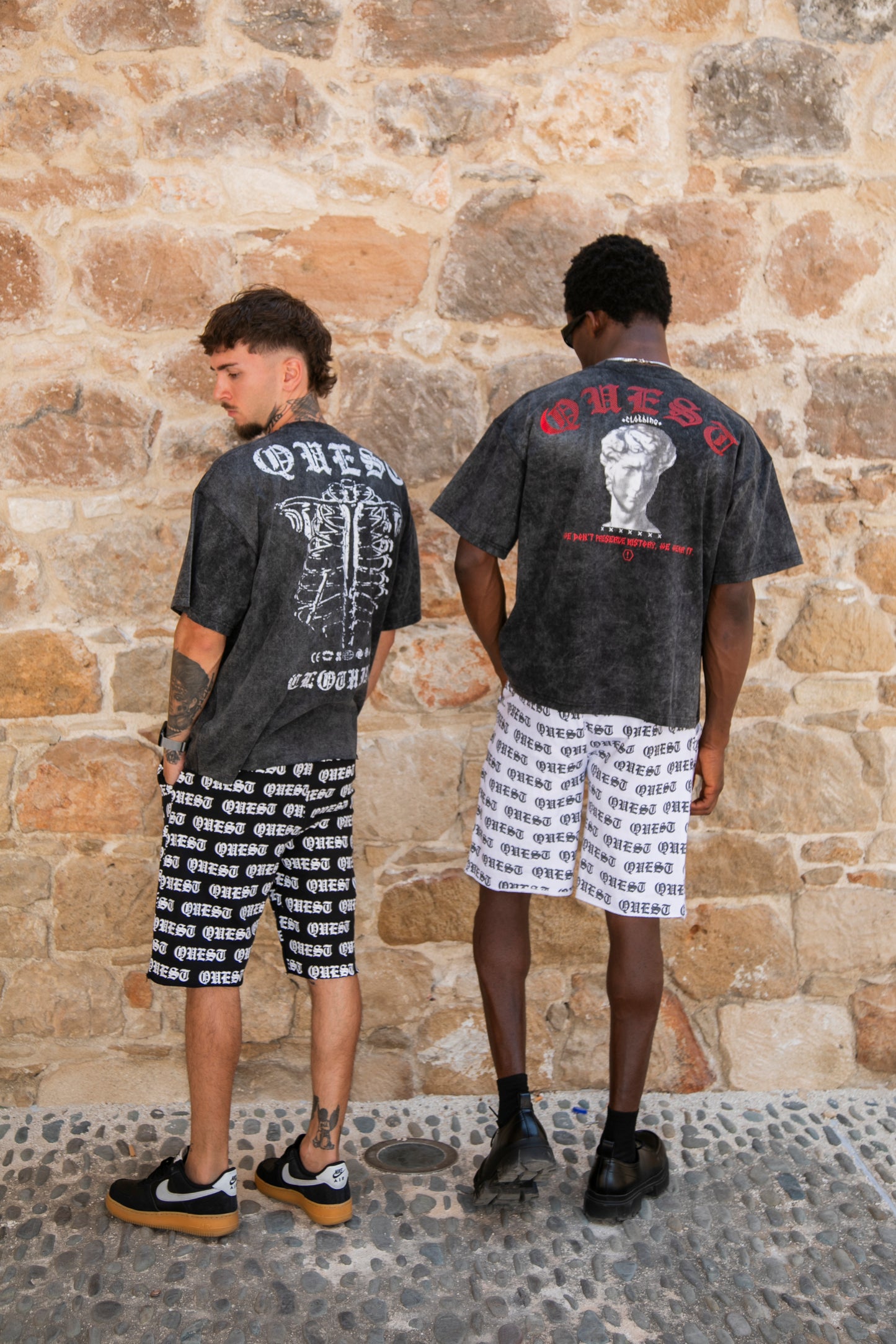 Bones Oversized Graphic T-Shirt – Washed Black